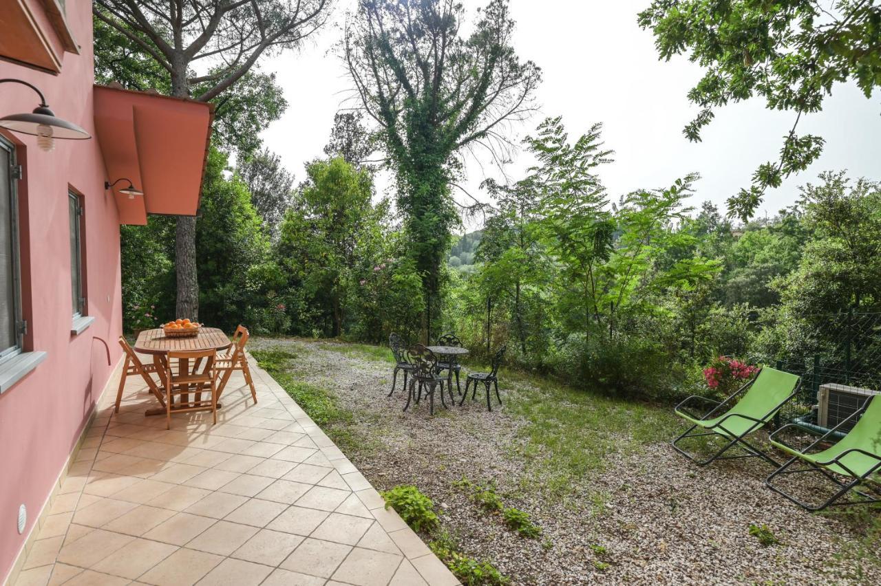 Agriturismo Poggio Al Pino 몬텔루포피오렌티노 외부 사진